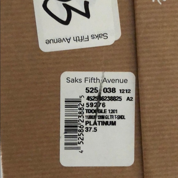 Christian Louboutin heel - Picture 7 of 11